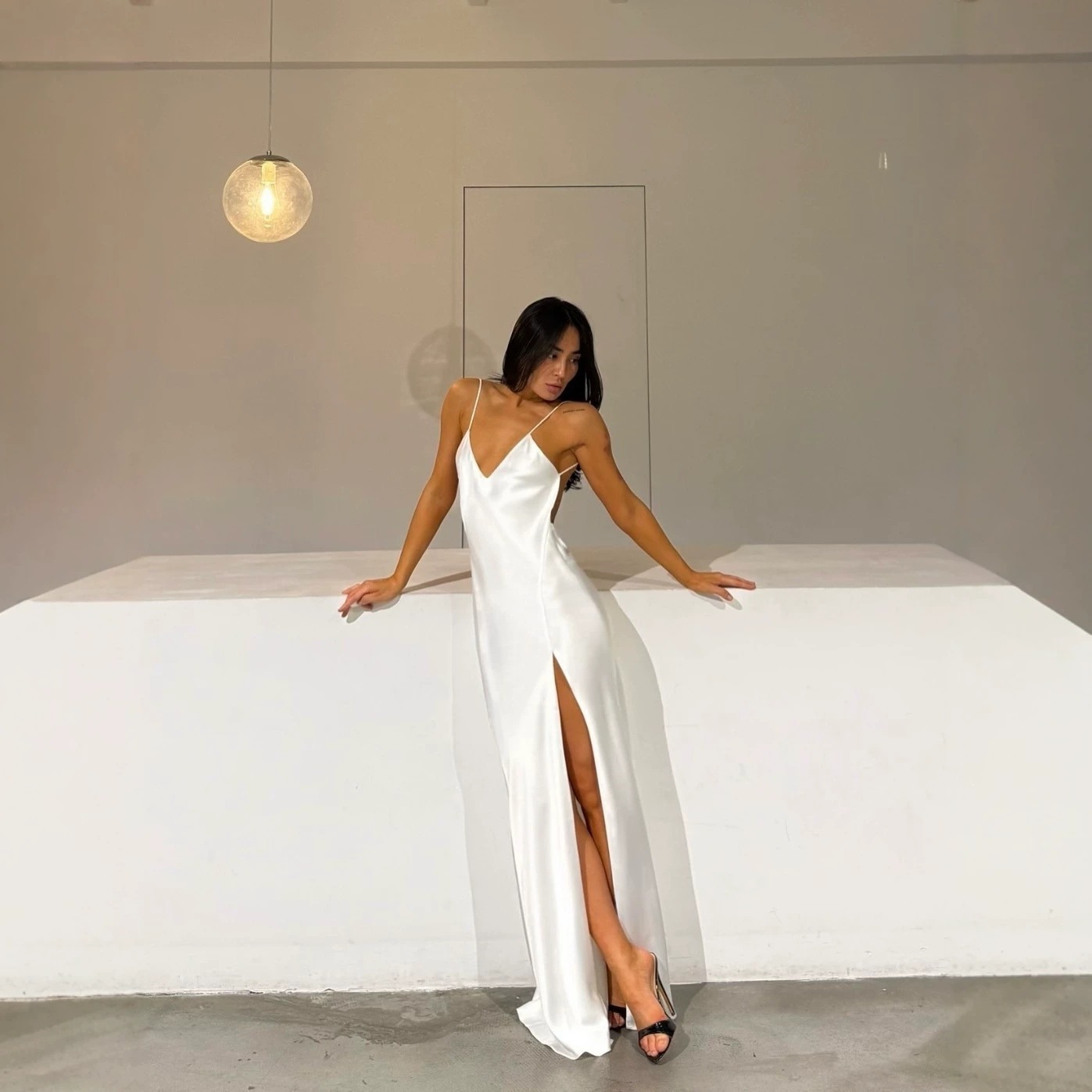 Beyaz Saten Uzun Abiye Elbise, - Elegant Satin Evening Gown Split incelemesi ve fiyatı