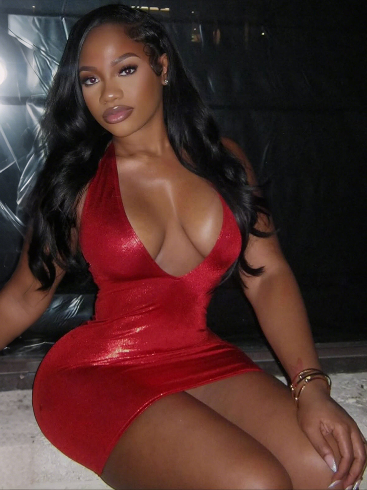 Sisiterlinda Seksi Y2K Elbise  - Y2K Backless Halter Mini Dress incelemesi ve fiyatı